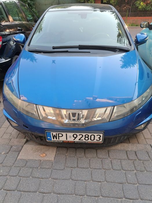 Honda civic.  Ufo