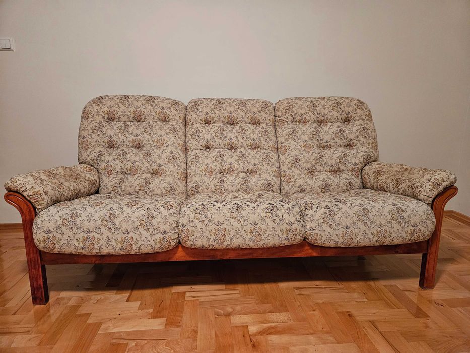 Sofa klasyczna, ponadczasowa