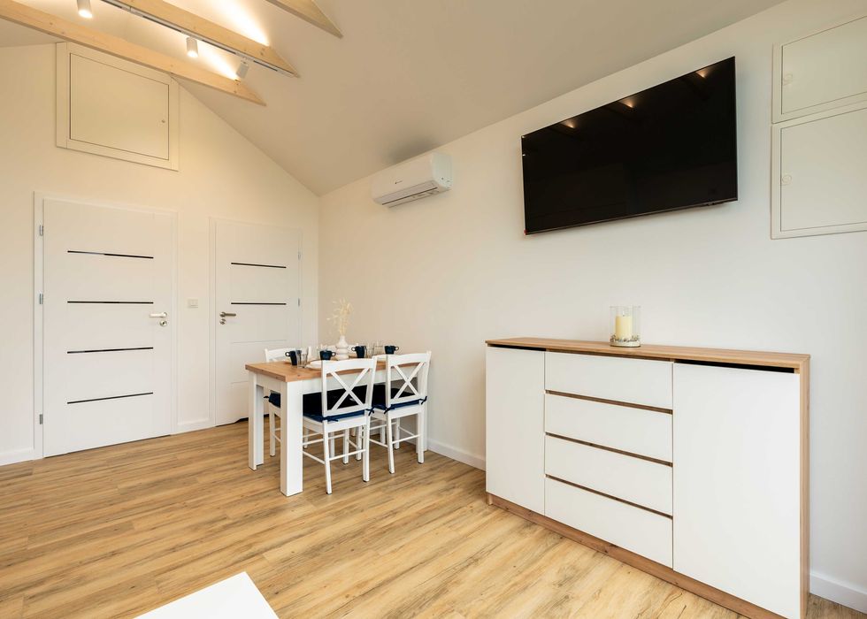 Całoroczne stylowe domki w Jastrzębiej Górze, 350m do morza