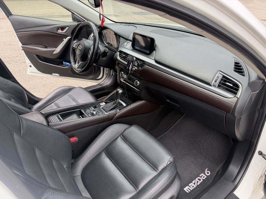 Mazda 6 2.5l benzyna Led Navi I-Eloop Bose