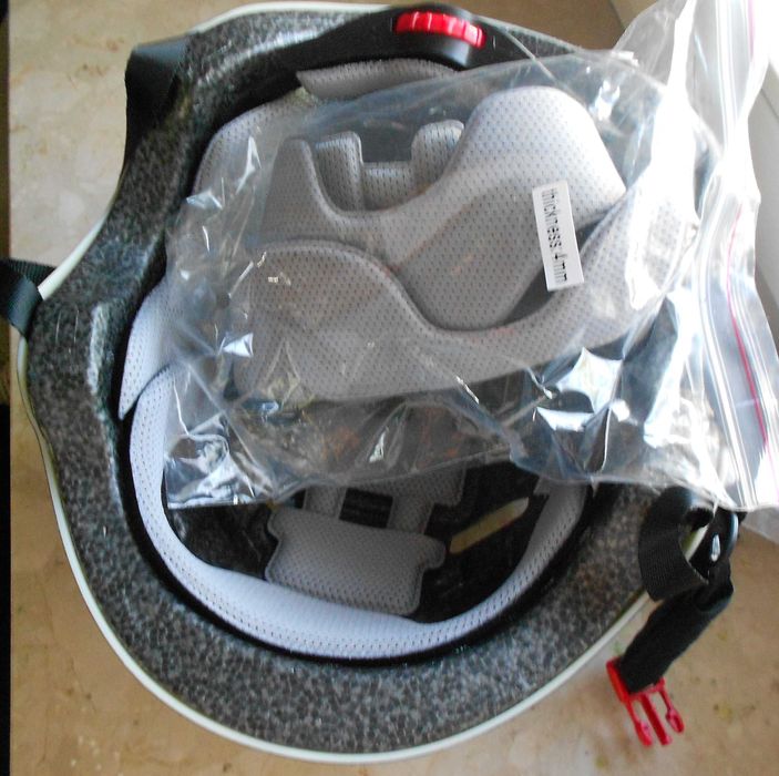 KASK Rower Rolki Deska Łyżwy Skull Cap CARBON roz. L