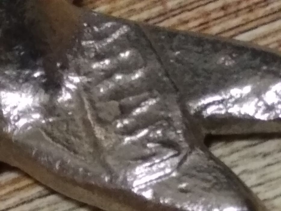 Uchwyt gałka okucie meblowe Ważka