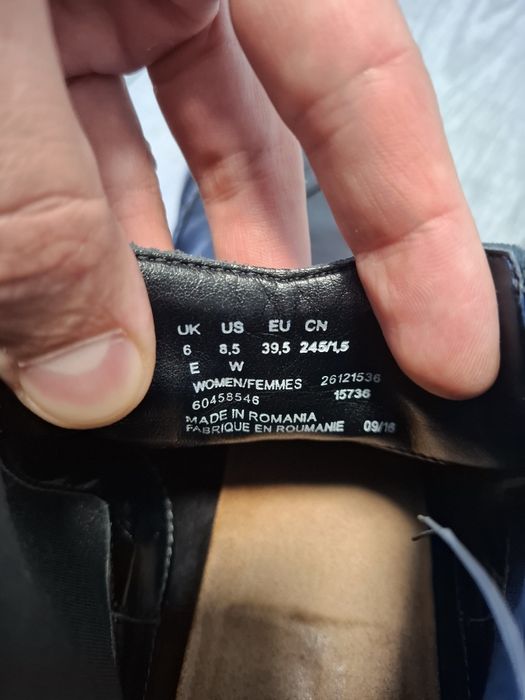 Полуботинки Clarks