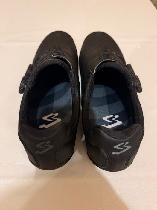 Веловзуття Spiuk Loma Carbon MTB розмір UK 10,5 (44 278мм) чорне