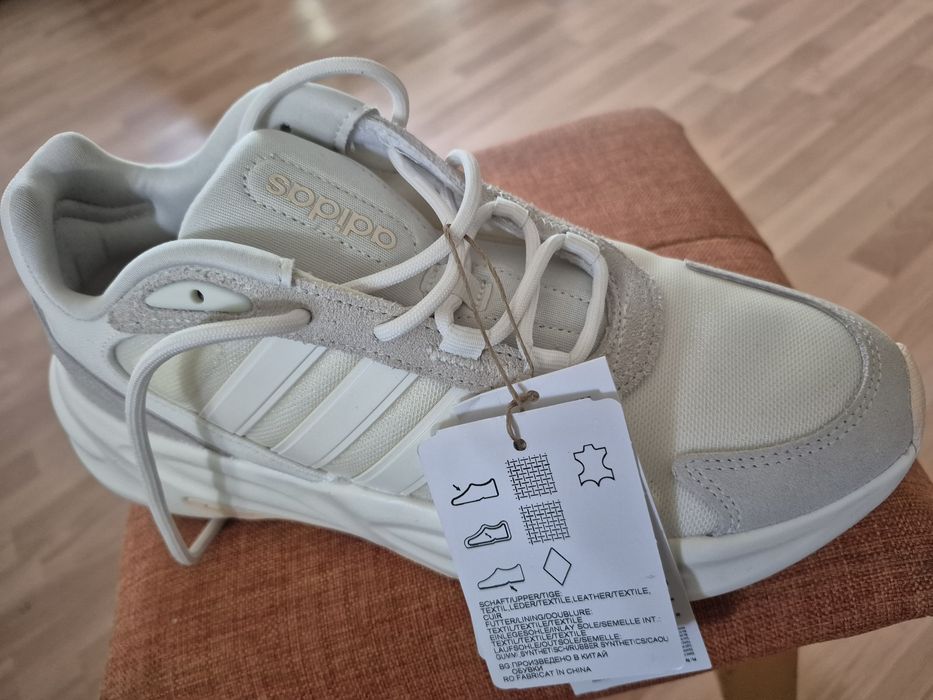 Жіночі кросівки для бігу adidas Ozelle GX1727 40(6.5UK) . Білі.оригінал . Нові.