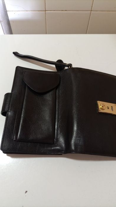 Bolsa de documentos estilo pochet em pele para homem  ou senhora