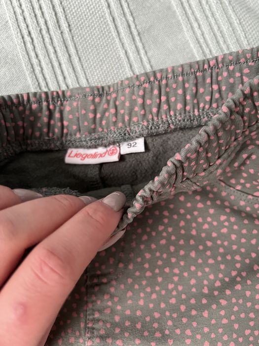 Legginsy dziewczęce Liegelind r.92 serduszka lampas