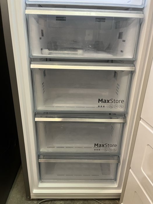 Морозильна камера Beko 185/60 SAW22