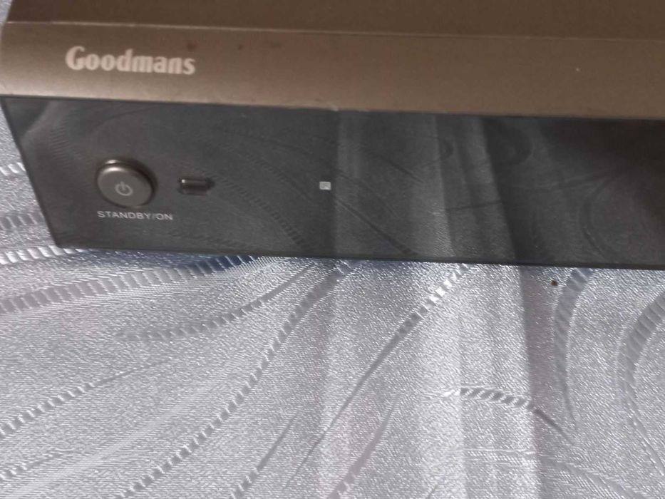 Цифровой эфирный ТВ-рекордер GHD1621F2 Freeview PVR .Англия.