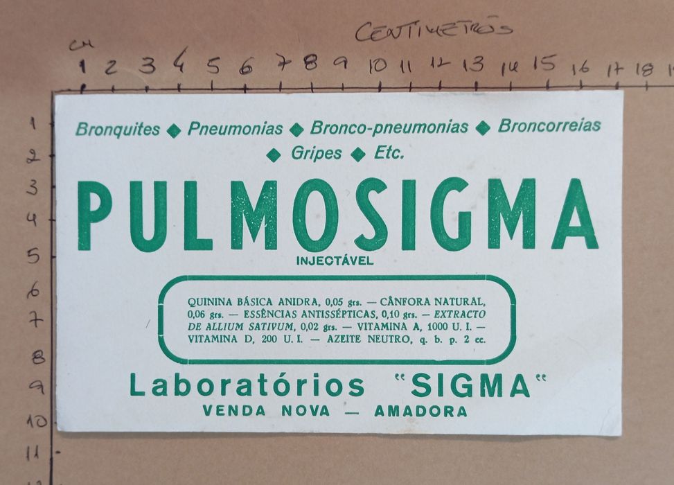 Publicidade antiga de medicamentos em cartão