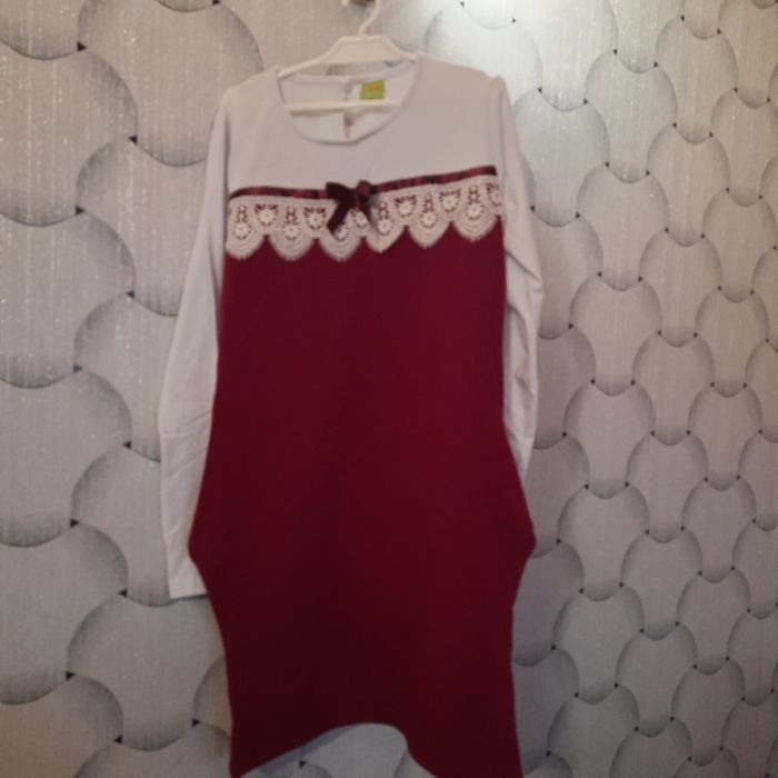 Sukienka galowa 152/158 biało czerwona galowa NOWA