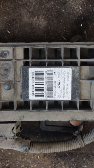 Sterownik moduł hamulca ręcznego toyota Avensis t29 kombi