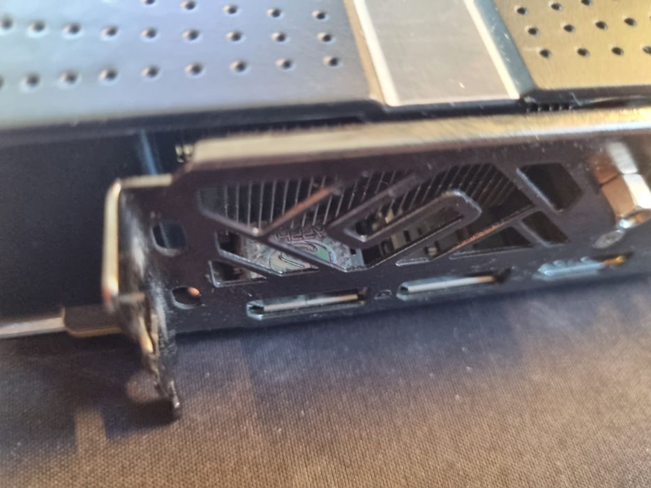 AMD Rx580 8gb vram sapphire nitro+