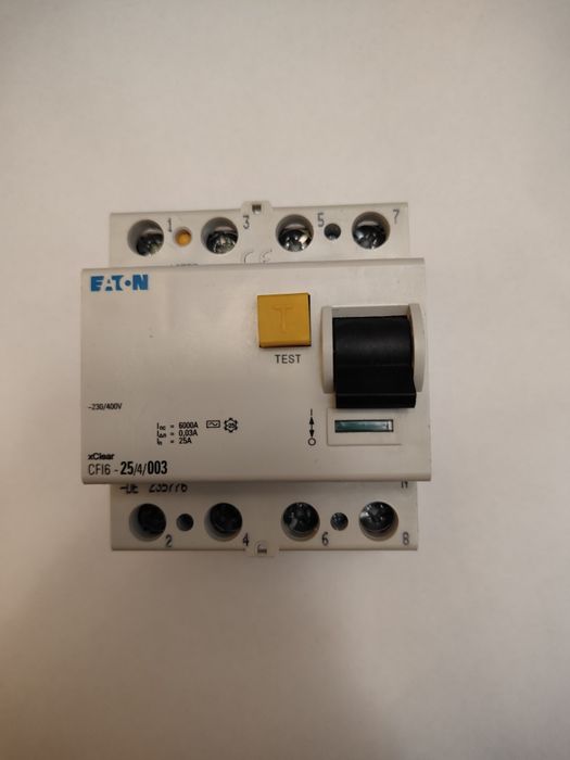 Wyłącznik różnicowo-prądowy Eaton