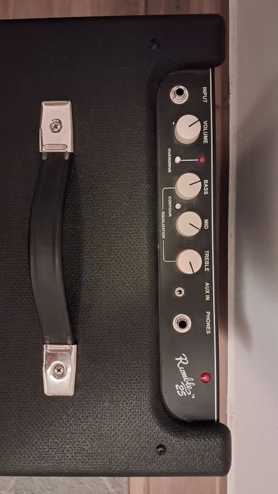 Combo basowe Fender rumble 25
