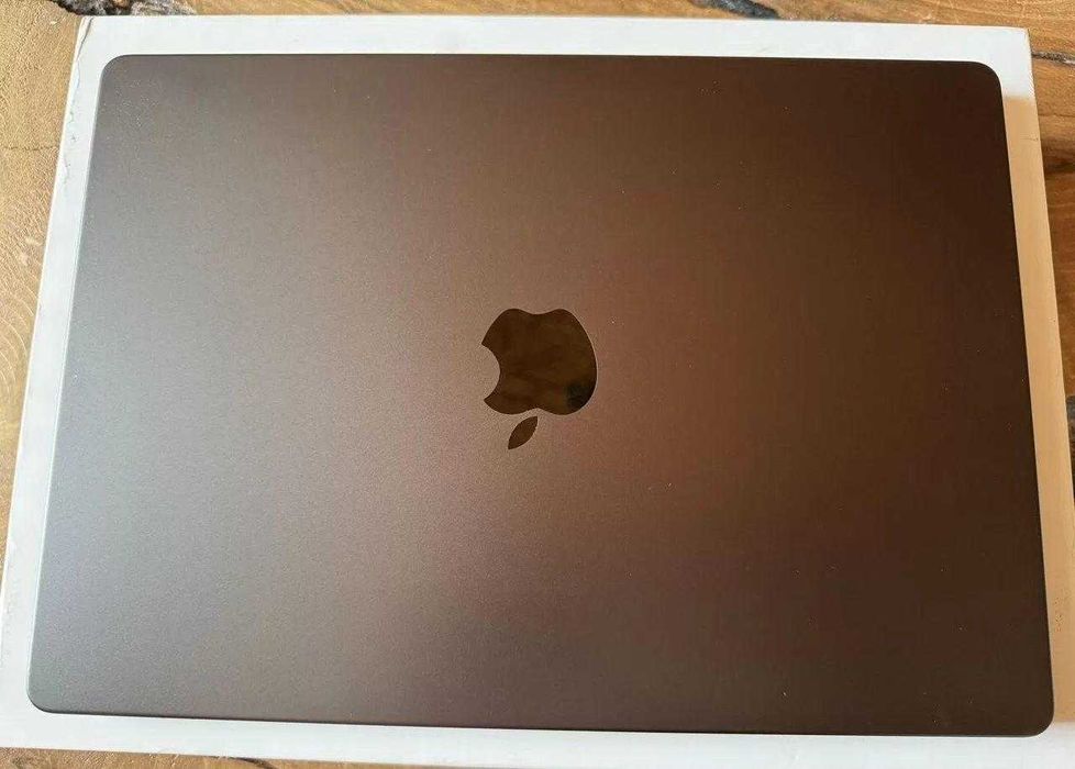 MacBook Pro 14 M3 Pro/18 GB/512 SSD SpaceBlack