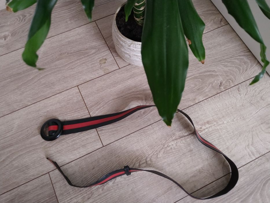 Vintage skórzany pasek czarny czerwony