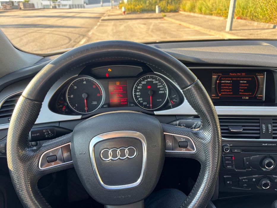 Audi A4 Avant 2.0 TDI 143CV Sport 2009 - Bom estado