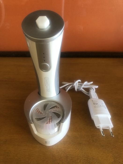 Máquina de limpeza facial