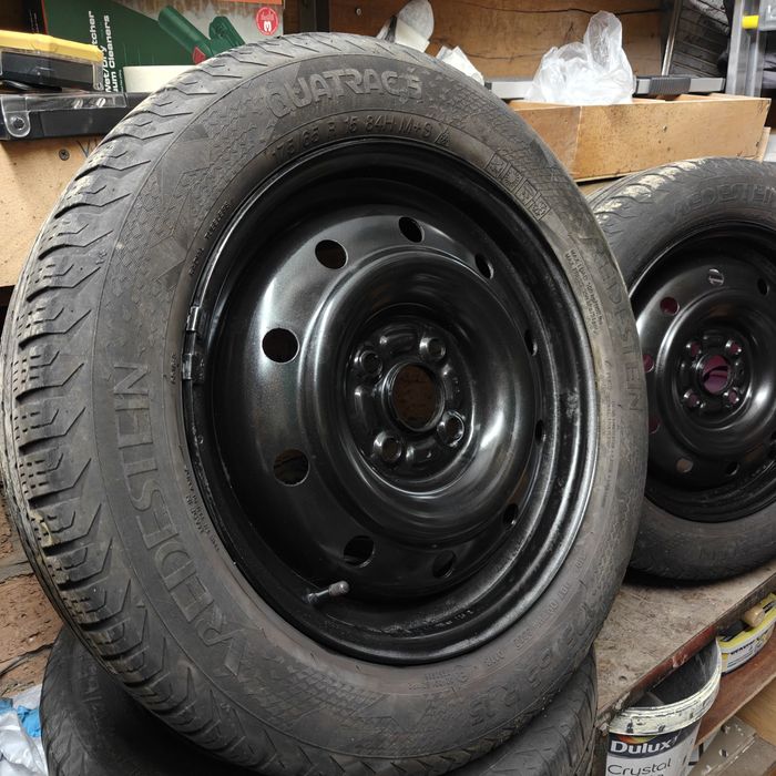4x 175/65/r15 vredestein quatrac5 '2018r