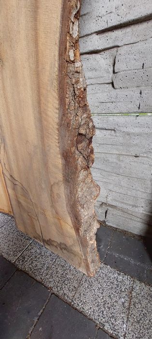 Witam posiadam na sprzedaż deski fosty kłody brzoza deski kłody fosty