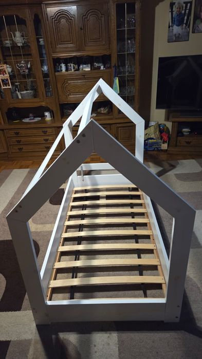 Łóżko domek 80x160 + materac