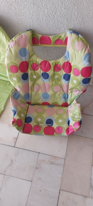 Forro + Redutor  Cadeira Refeição CHICCO Polly Magic 2em1 Entreg Alfra