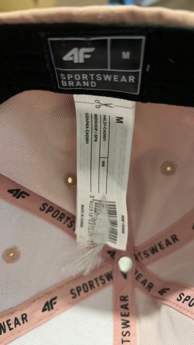 Czapeczka z daszkiem