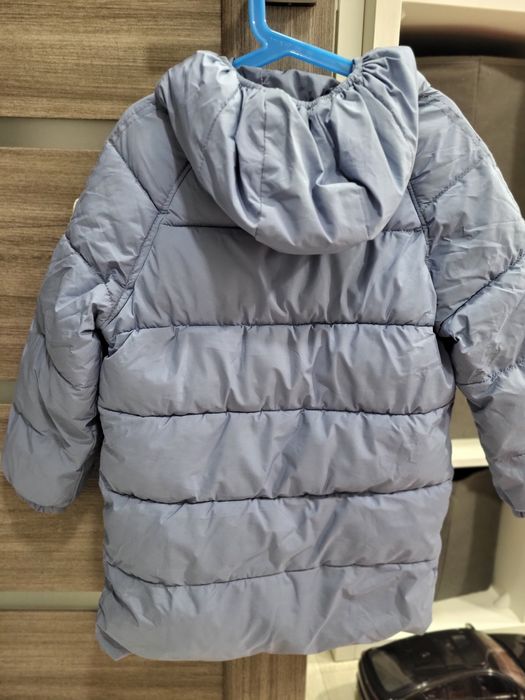 Зимова куртка, пальто на синтепоні. На зріст 116-122 см.