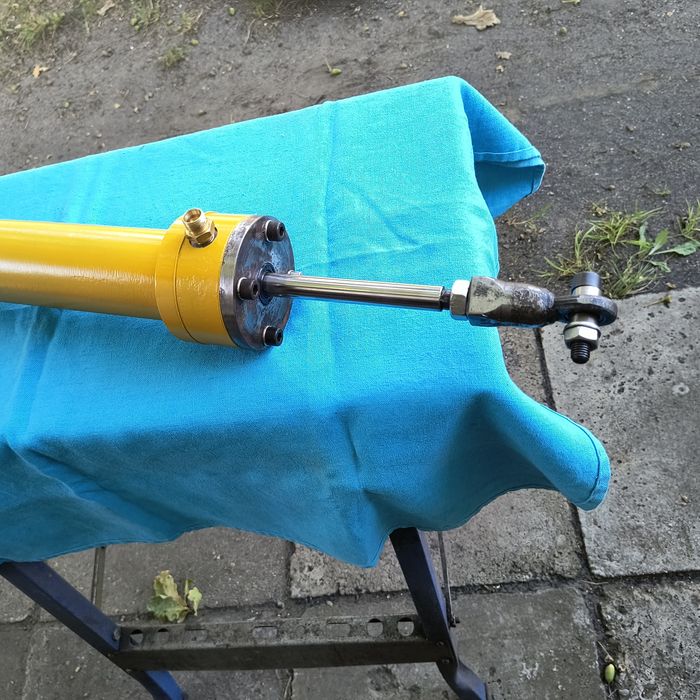 siłownik hydrauliczny sterowanie jacht motorówka