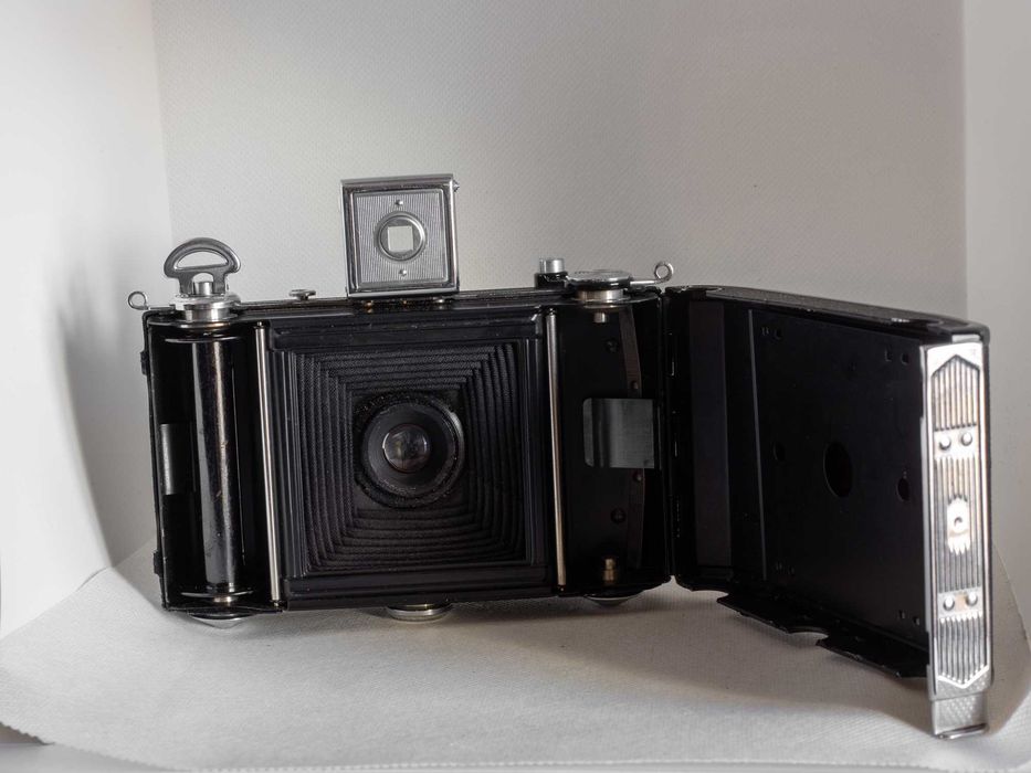 Máquina fotográfica analógica 120mm 6x6 Zeiss Ikon Nettar 515/16 + Bolsa