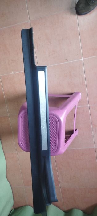 Reservatório água w203 e friso de passagem de porta