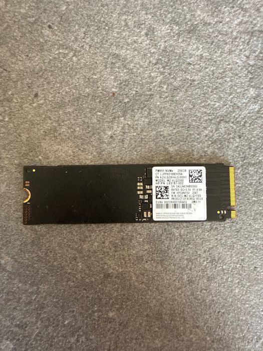 Disco SSD Samsung PM991 NVMe 256GB