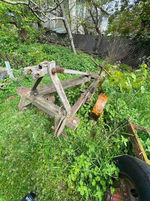 Продам трактор МТЗ 80 з плугом та культиватором