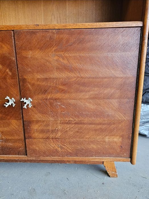 Biblioteczka vintage