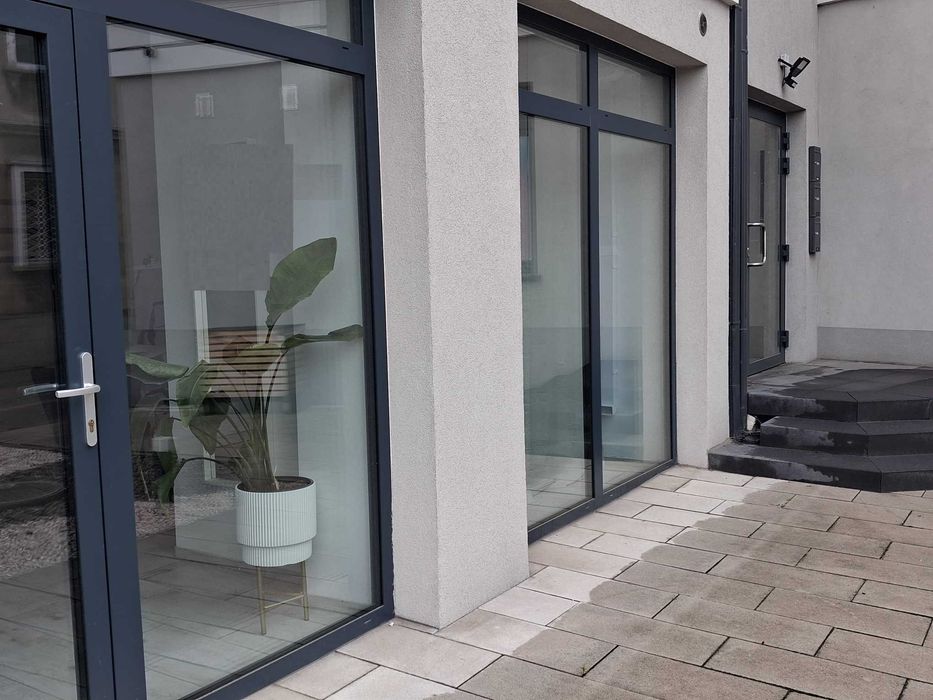 Nowy lokal usługowy-32m2-śródmieście-blisko Rynku 100m