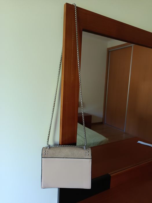 Elegante Bolsa bege.