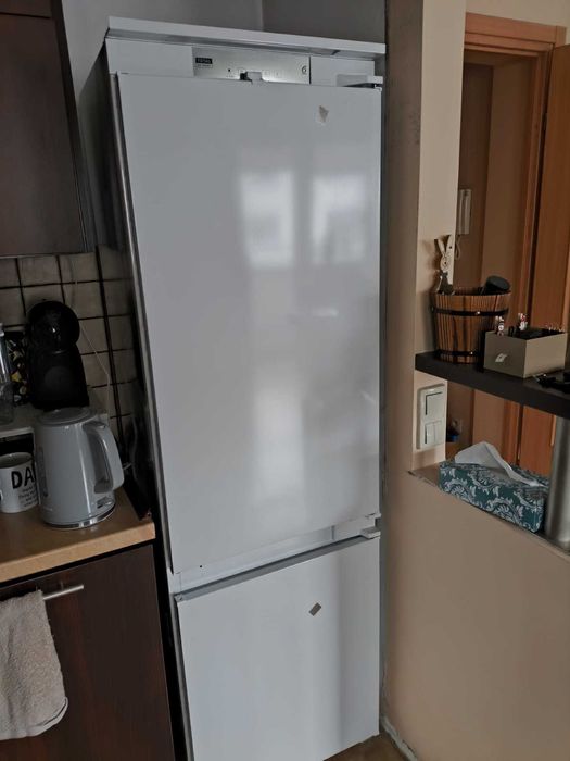 Lodówka Whirlpool do zabudowy 177x54x54,5