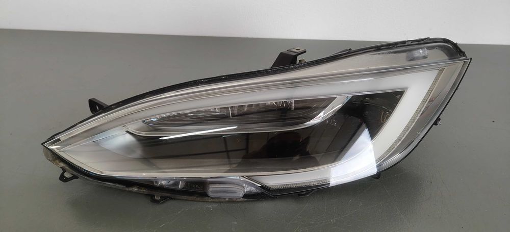 Lampa Przód Full Led Tesla Model S Lift 16-20r Europa Kompletna