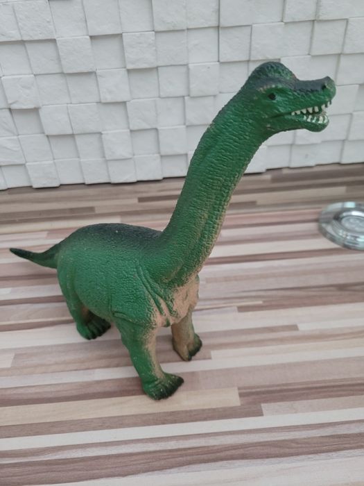 Gumowy dinozaur brachiozaur