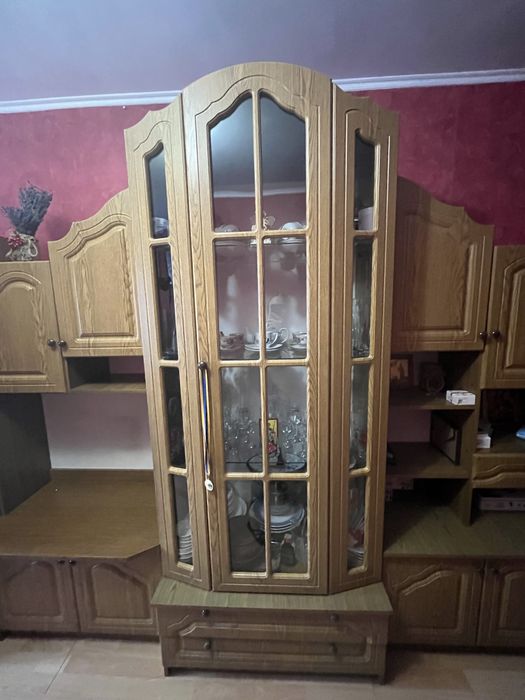 Стінка у вітальню, стенка в гостинную