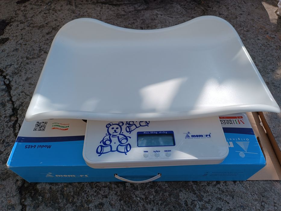Продам детские весы Momert 6425