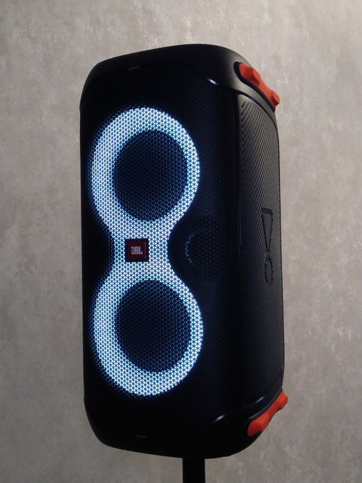 Оренда колонки / Аренда колонки JBL 320