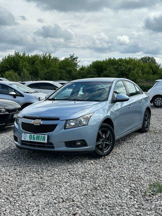 Продам Chevrolet Cruze 2009 рік можлива розстрочка,кредит,обмін!