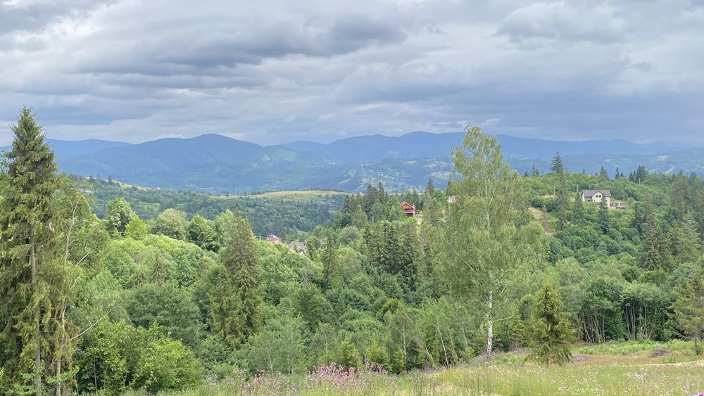 Продам земельну ділянку з гарним краєвидом