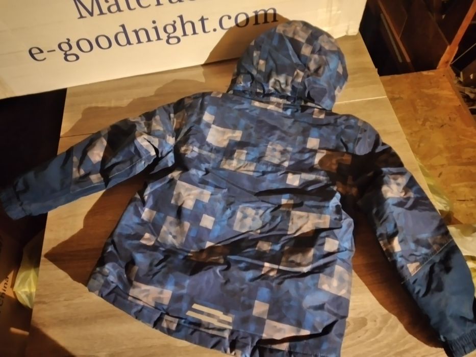 Kurtka chłopięca 122/128