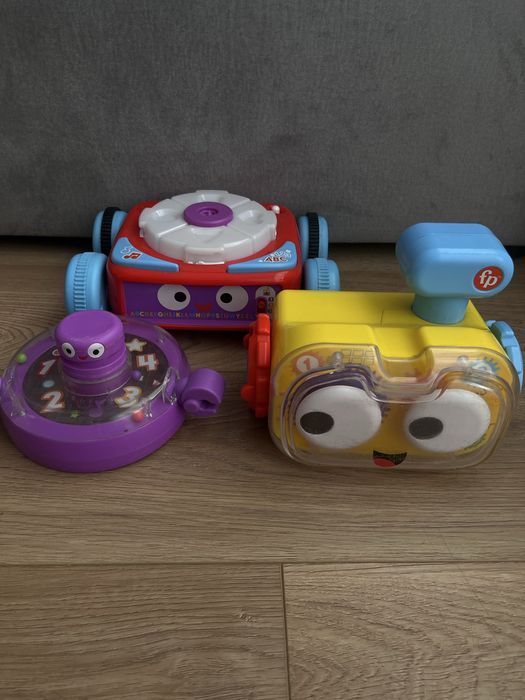 Zabawki interaktywne fisherprice grajace