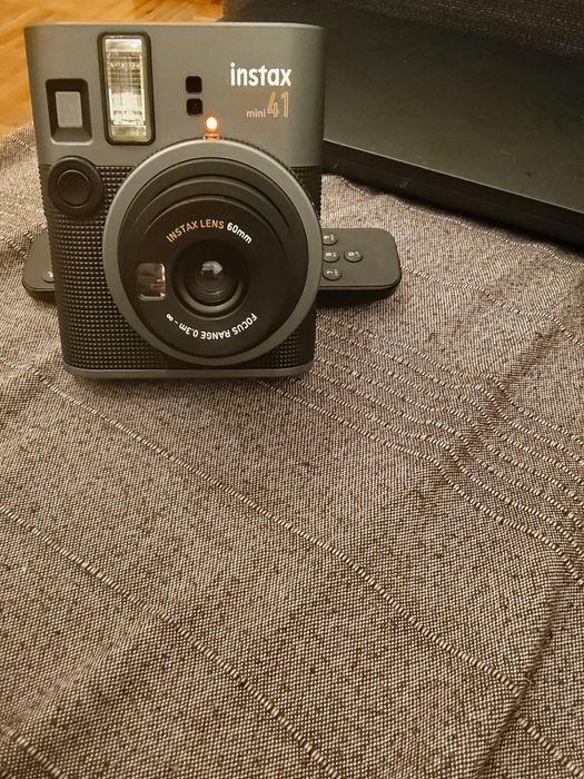 Instax mini 41 nova