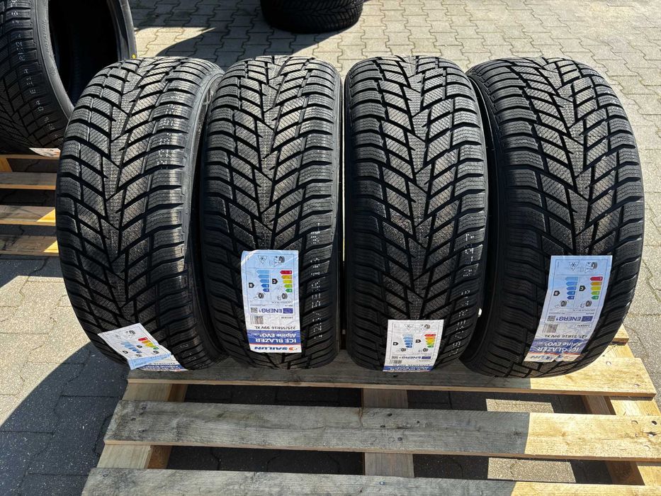 Okazja opony zimowe 225/55R16 99V XL SAILUN Ice Blazer Alpine EVO2 NOWY MODEL 2026 EV
