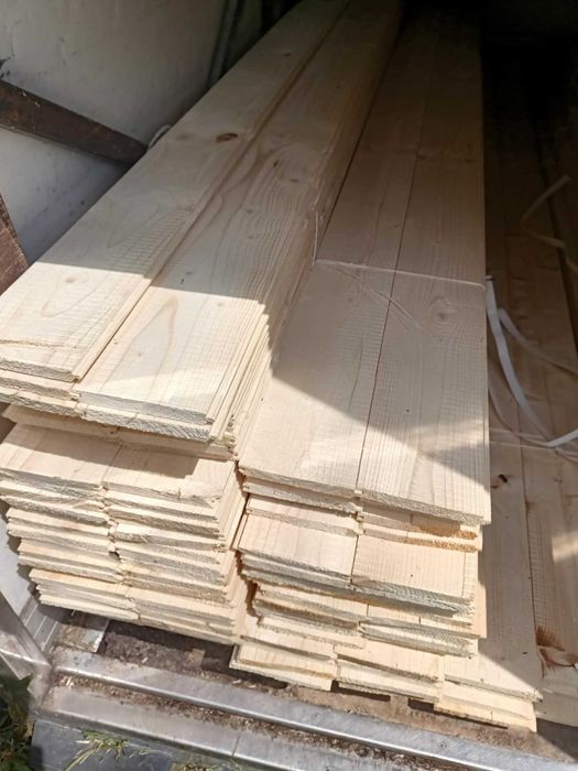 Producent Wyroby z drewna deski kantówki balaski listwy sztachety